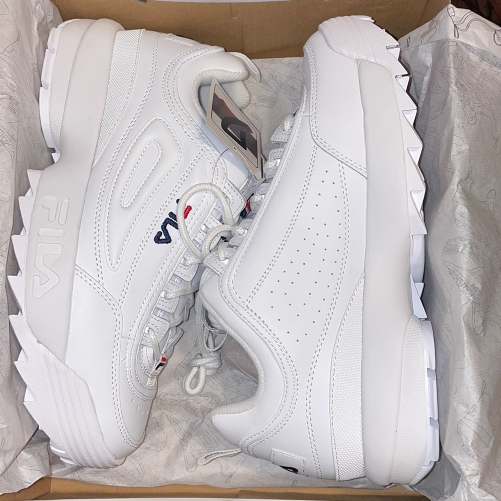 Fila Sneakers (NEVER WORN)
